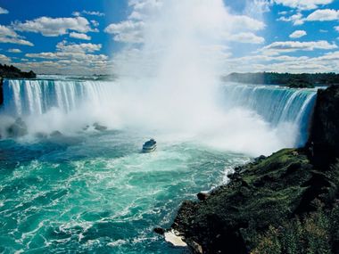 Generate a random place in Chutes d'eau et merveilles naturelles